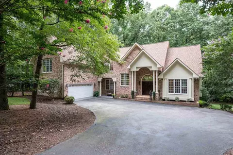 6809 Lipscomb Dr, Durham, NC 27712 photo 1
