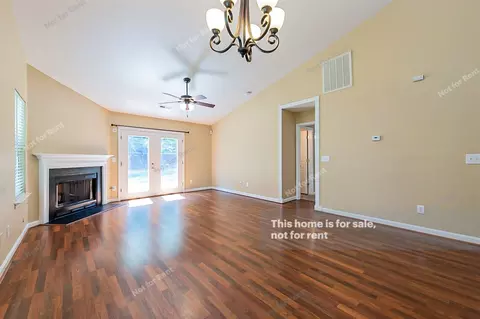 106 Cloverdale Dr, Durham, NC 27703 photo 9