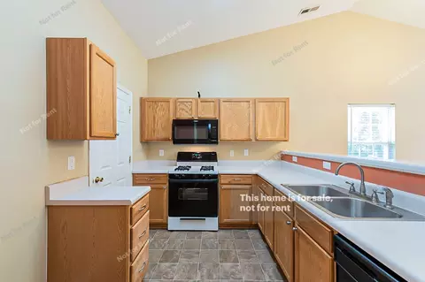 106 Cloverdale Dr, Durham, NC 27703 photo 2