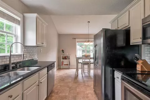 30 Parrish Farm Ln, Benson, NC 27504 photo 10