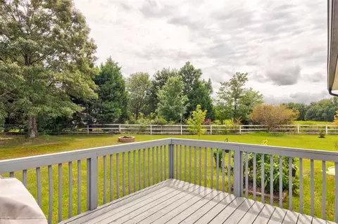 30 Parrish Farm Ln, Benson, NC 27504 photo 2