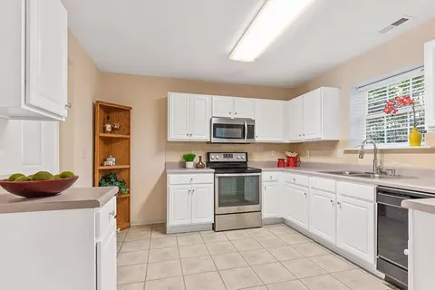 7 Kinglet Ct, Durham, NC 27713 photo 9