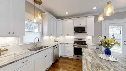 703 Carroll St, Durham, NC 27701 photo 8