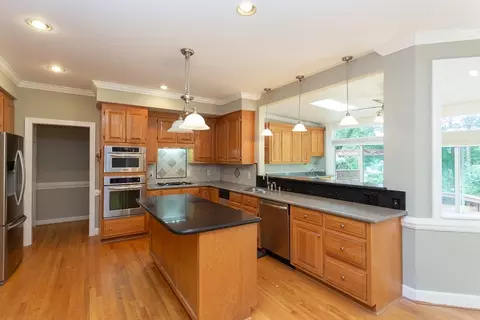 2 Landmark Pl, Durham, NC 27705 photo 11