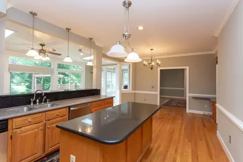 2 Landmark Pl, Durham, NC 27705 photo 14