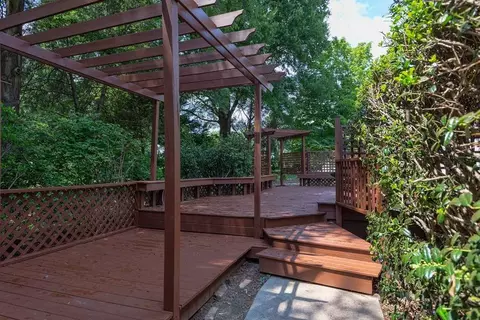 2 Landmark Pl, Durham, NC 27705 photo 24