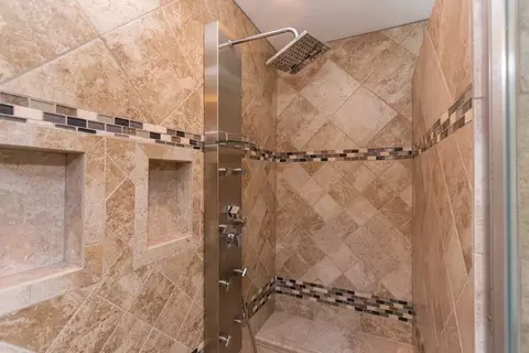 2 Landmark Pl, Durham, NC 27705 photo 21