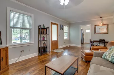 621 W Markham Ave, Durham, NC 27701 photo 6