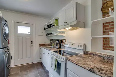 621 W Markham Ave, Durham, NC 27701 photo 10