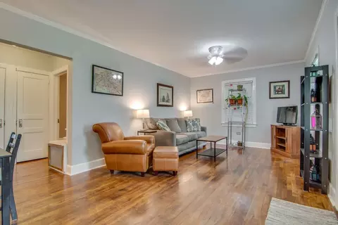 621 W Markham Ave, Durham, NC 27701 photo 3
