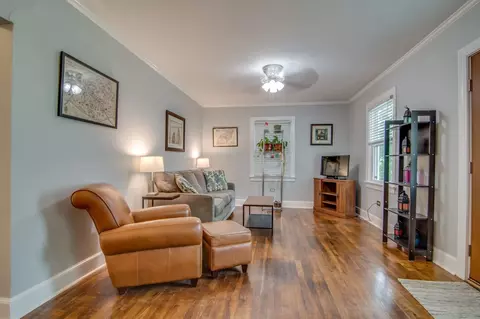 621 W Markham Ave, Durham, NC 27701 photo 5