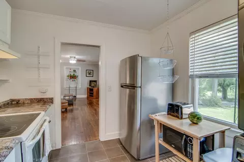 621 W Markham Ave, Durham, NC 27701 photo 12