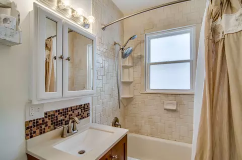 621 W Markham Ave, Durham, NC 27701 photo 18