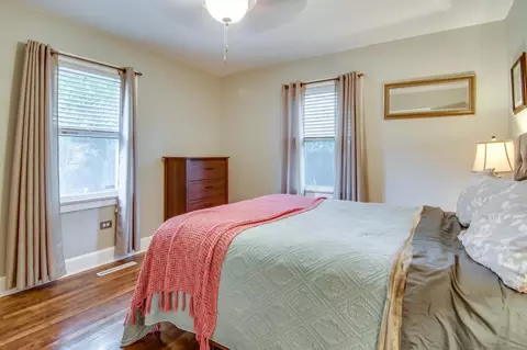 621 W Markham Ave, Durham, NC 27701 photo 20