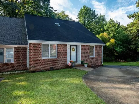4602 Nesbit Ct, Raleigh, NC 27616 photo 2