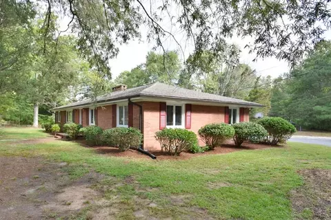 200 Debra Dr, Durham, NC 27704 photo 3