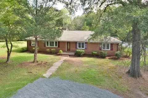 200 Debra Dr, Durham, NC 27704 photo 1