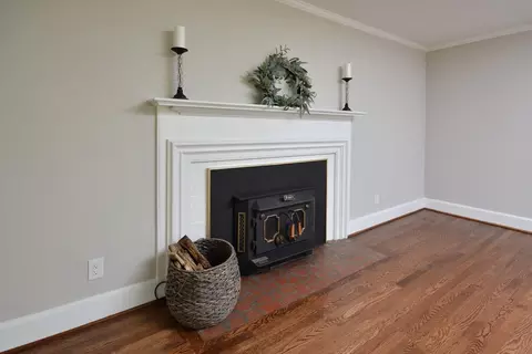 200 Debra Dr, Durham, NC 27704 photo 6