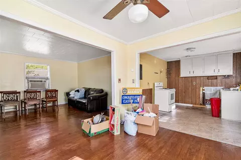 618 Cecil St, Durham, NC 27707 photo 7