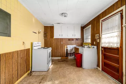 618 Cecil St, Durham, NC 27707 photo 5