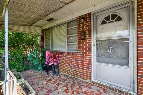 618 Cecil St, Durham, NC 27707 photo 4