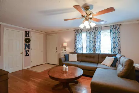 6 Mars Ct, Durham, NC 27703 photo 6