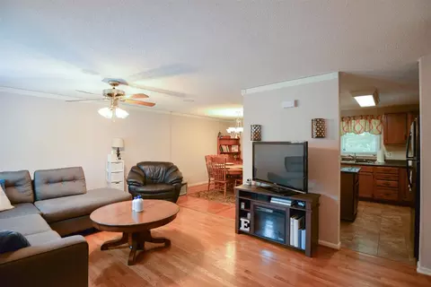 6 Mars Ct, Durham, NC 27703 photo 5