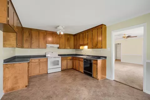 15 Walter Cir, Smithfield, NC 27577 photo 9