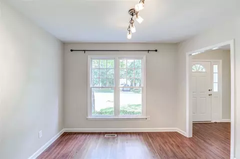 5809 Forest Ridge Dr, Durham, NC 27713 photo 10