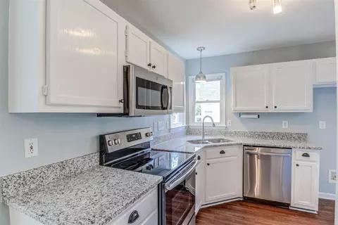 5809 Forest Ridge Dr, Durham, NC 27713 photo 4