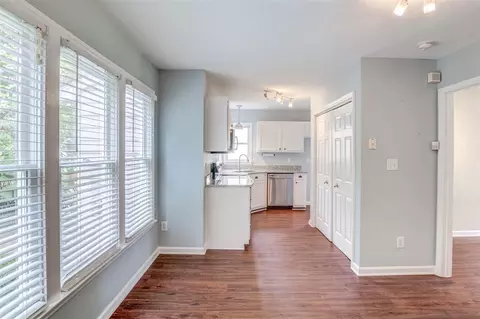 5809 Forest Ridge Dr, Durham, NC 27713 photo 9