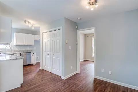 5809 Forest Ridge Dr, Durham, NC 27713 photo 7
