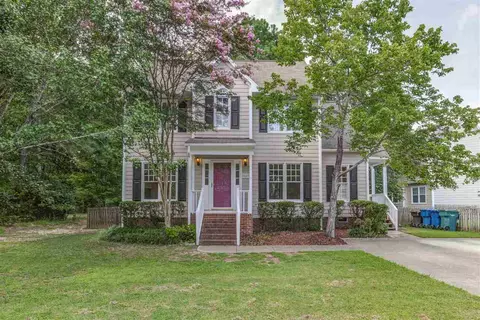 5809 Forest Ridge Dr, Durham, NC 27713 photo 1