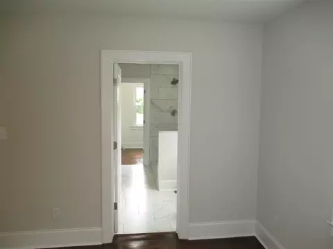 218 N Briggs Ave, Durham, NC 27703 photo 9