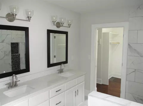 218 N Briggs Ave, Durham, NC 27703 photo 11
