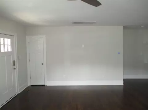 218 N Briggs Ave, Durham, NC 27703 photo 7