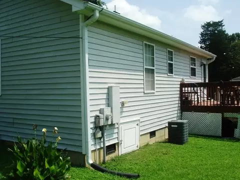 2544 Ross Rd, Durham, NC 27703 photo 3