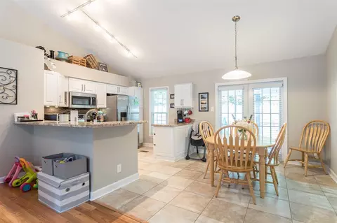 3909 Olde Coach Rd, Durham, NC 27707 photo 9