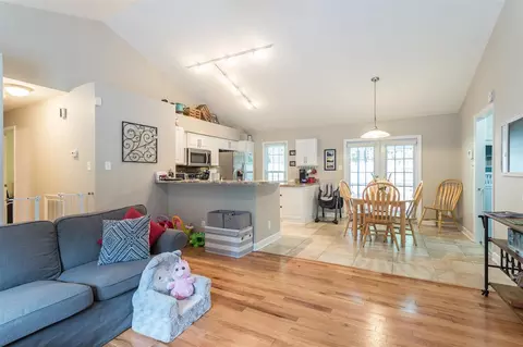 3909 Olde Coach Rd, Durham, NC 27707 photo 7