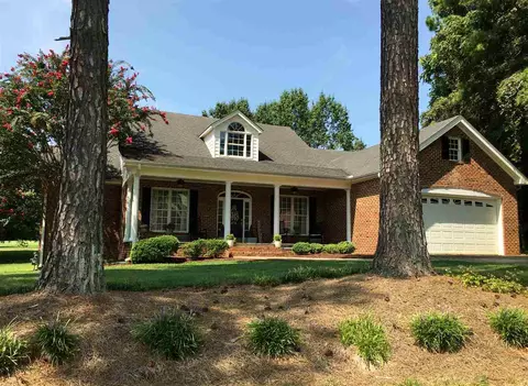 416 Eagle Ct, Henderson, NC 27536 photo 1