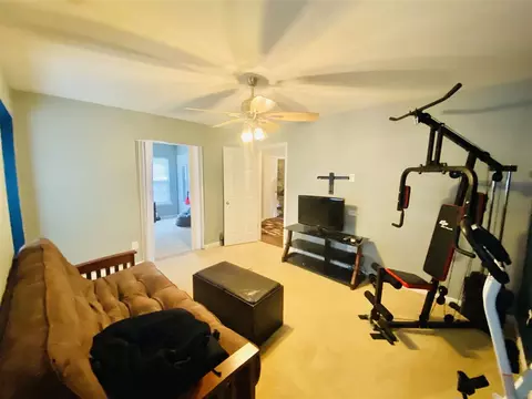 401 Ashburn Ln, Durham, NC 27703 photo 19
