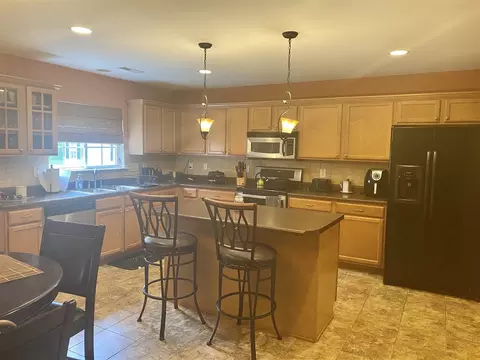401 Ashburn Ln, Durham, NC 27703 photo 9