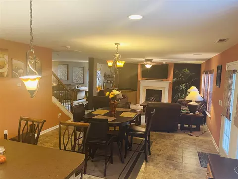 401 Ashburn Ln, Durham, NC 27703 photo 10