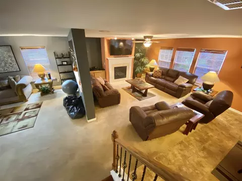 401 Ashburn Ln, Durham, NC 27703 photo 7