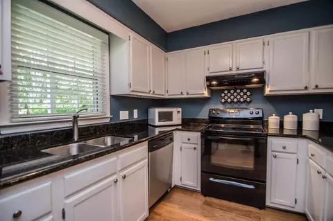 122 Shady Spring Pl, Durham, NC 27713 photo 5