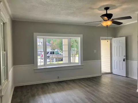 408 W D St, Erwin, NC 28339 photo 5