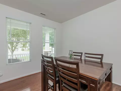 2212 Pear Tree Ln, Durham, NC 27703 photo 8
