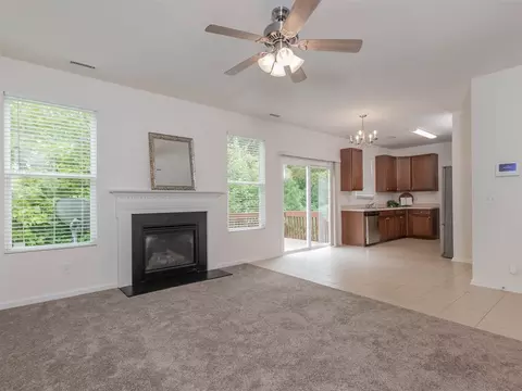2212 Pear Tree Ln, Durham, NC 27703 photo 10