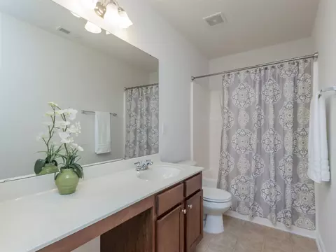 2212 Pear Tree Ln, Durham, NC 27703 photo 24