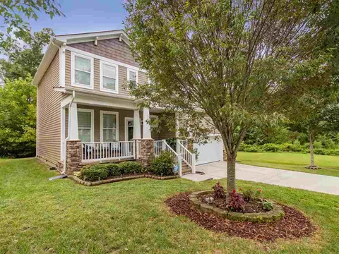 2212 Pear Tree Ln, Durham, NC 27703 photo 2